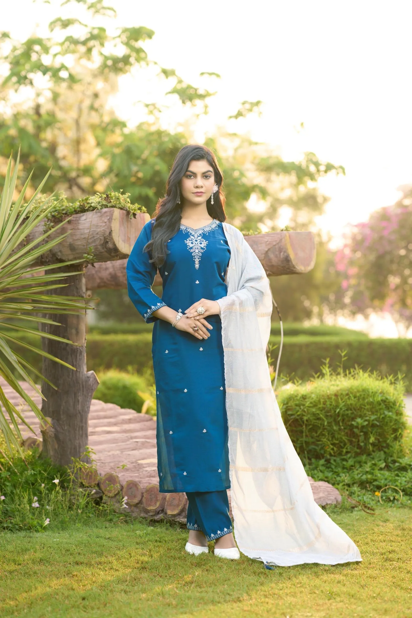 Kurti Pant Set Roman Silk