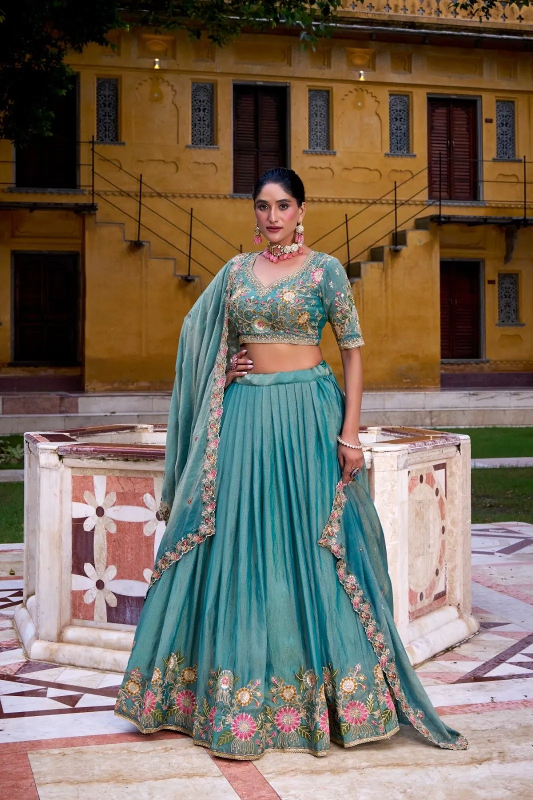 Lahenga Choli