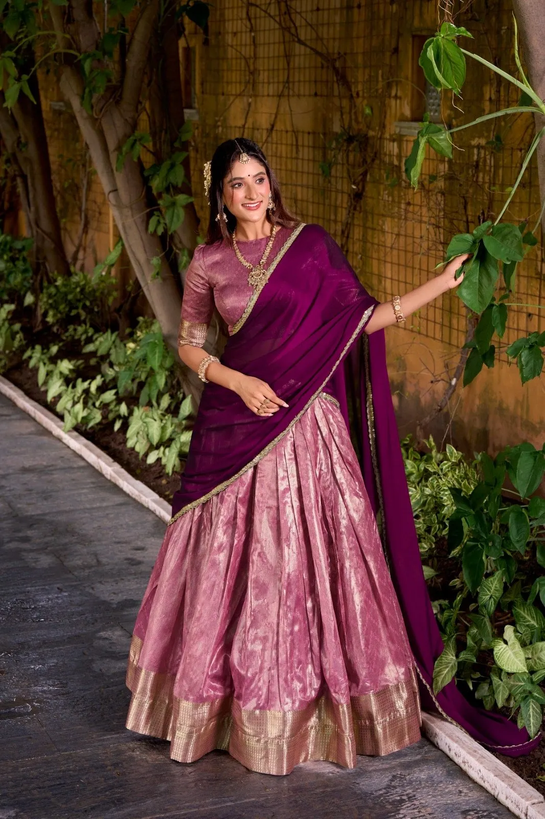 Lahenga Choli