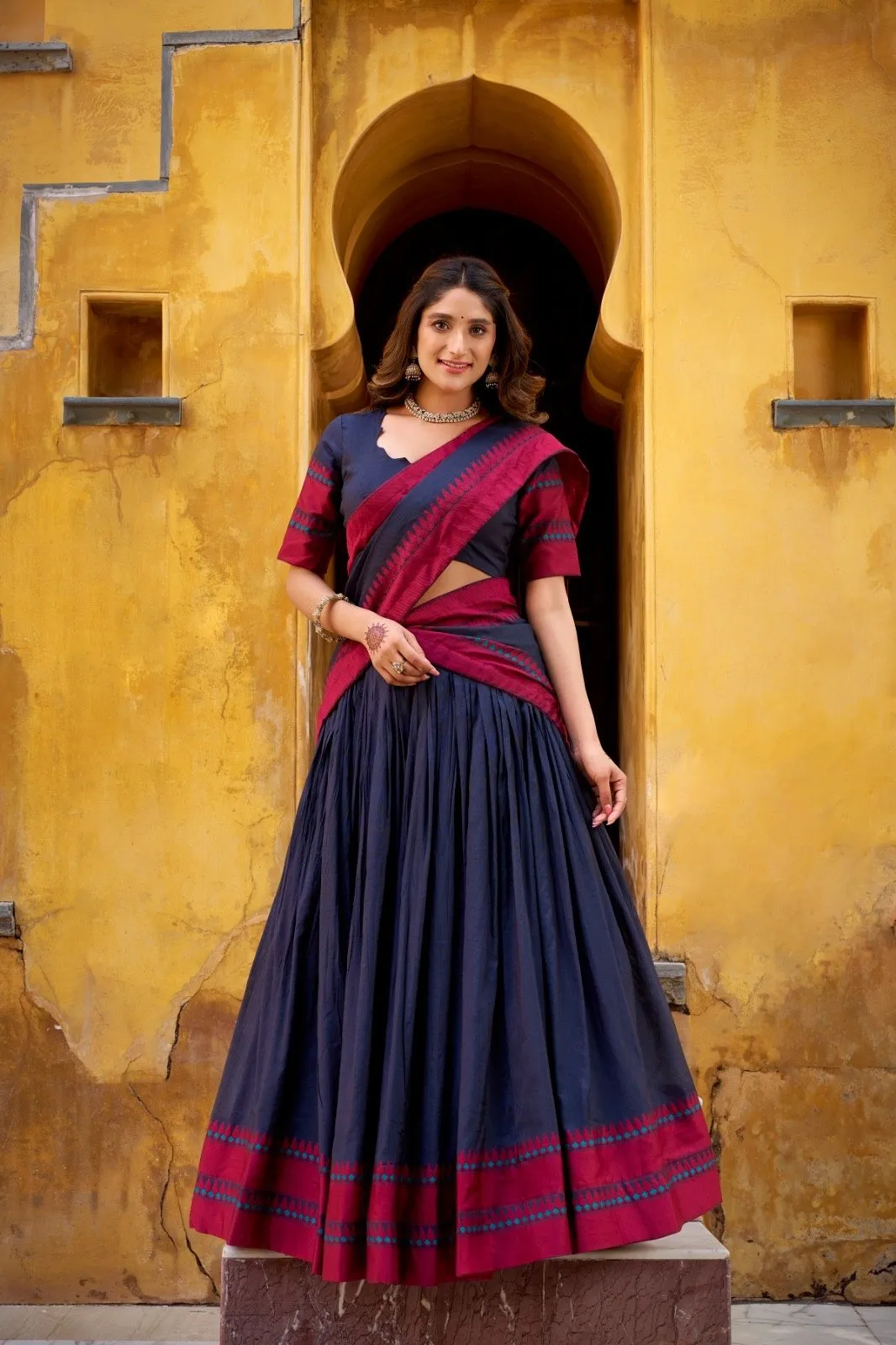 Lahenga Choli Set