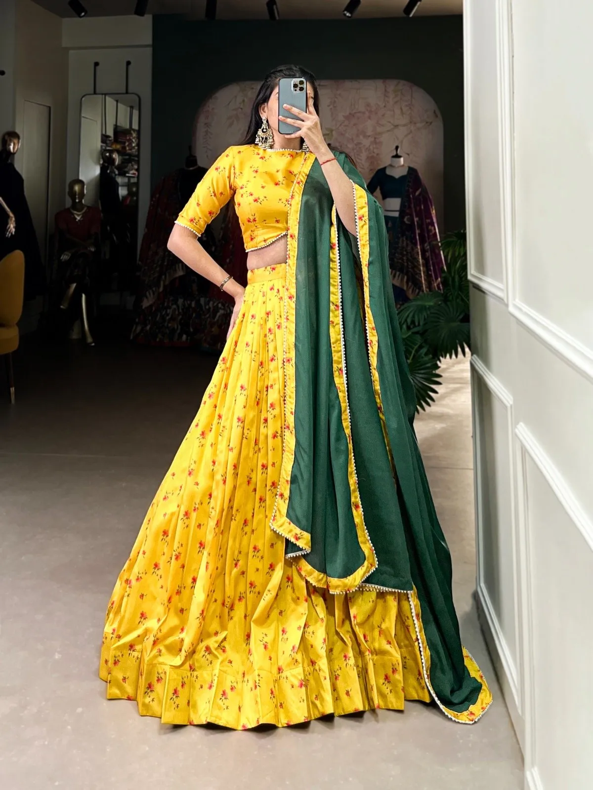 Lahenga Choli set