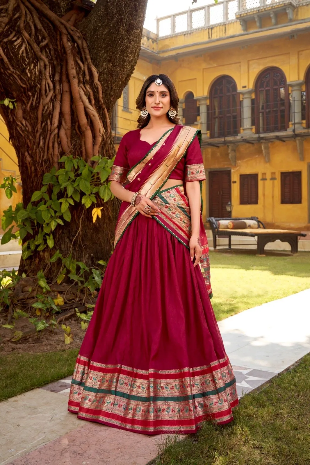 Lahenga Choli Set