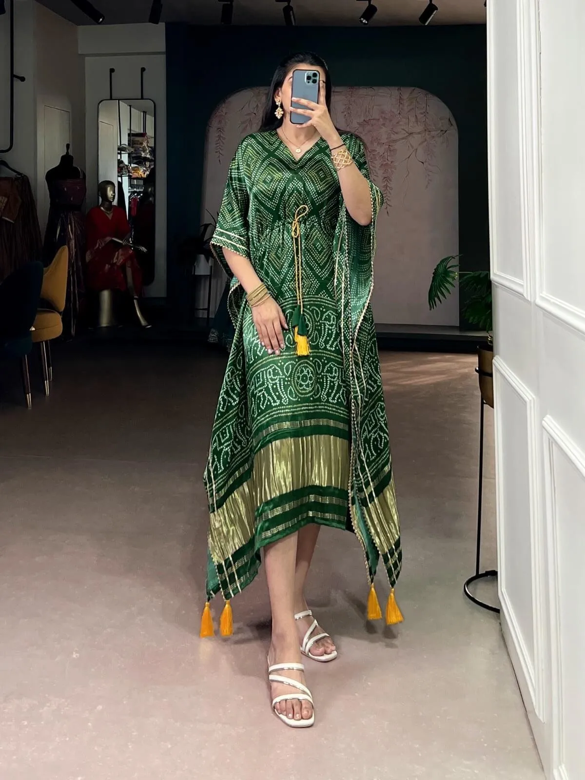 Kaftan Pure Gaji Silk Fabric