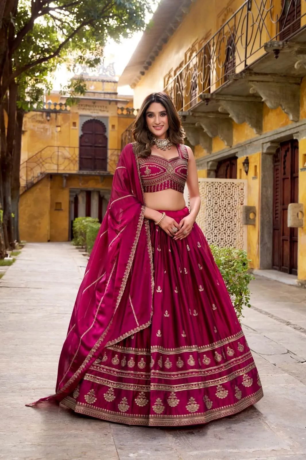 Lahenga Choli Set
