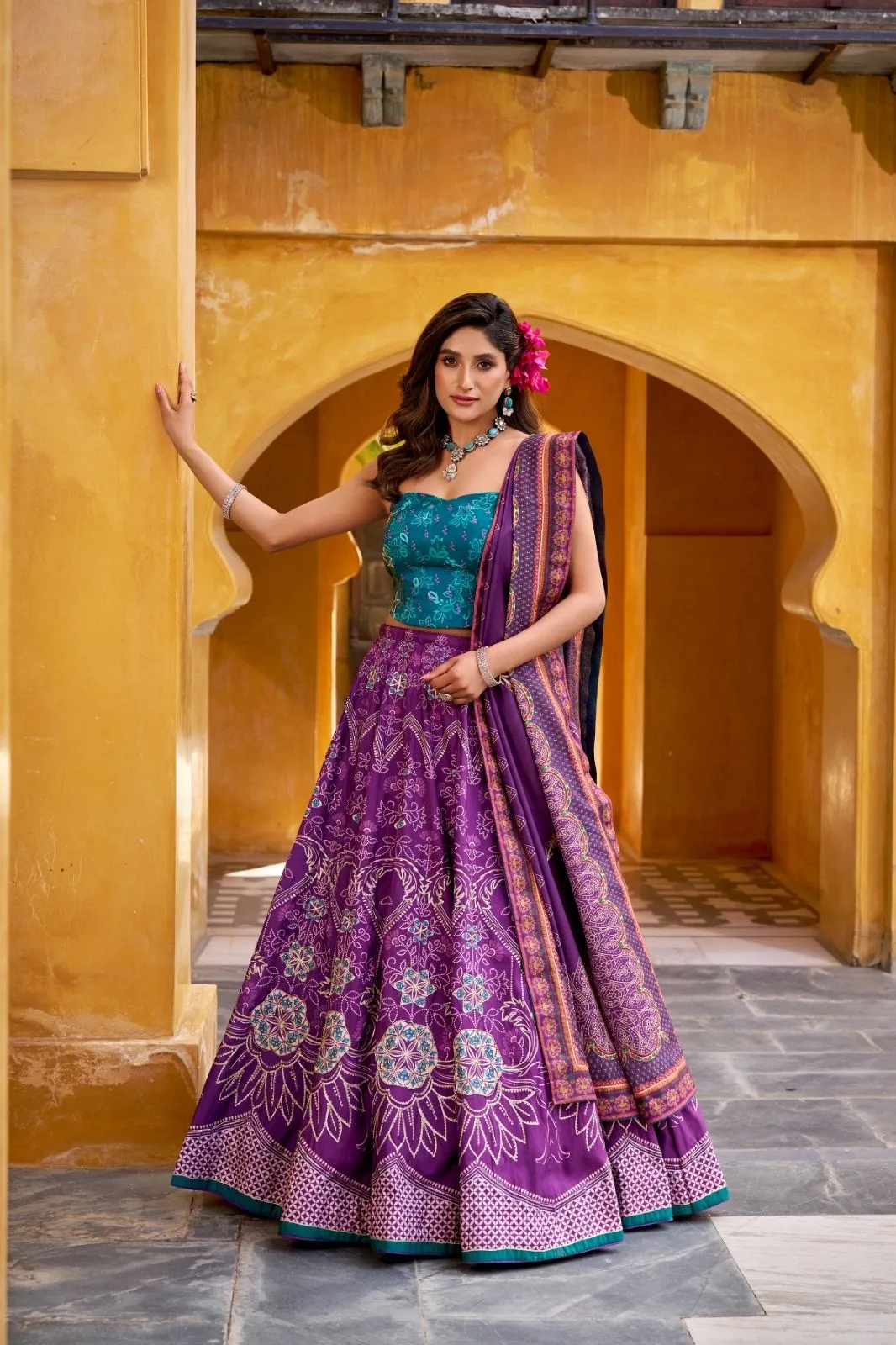 Lahenga Choli Set Vaishali Silk