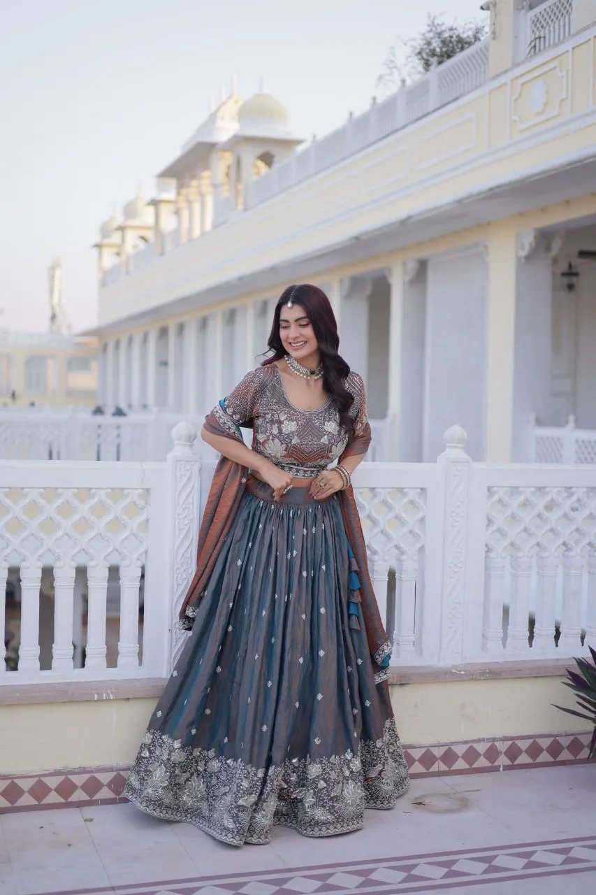 Lahenga Choli Set