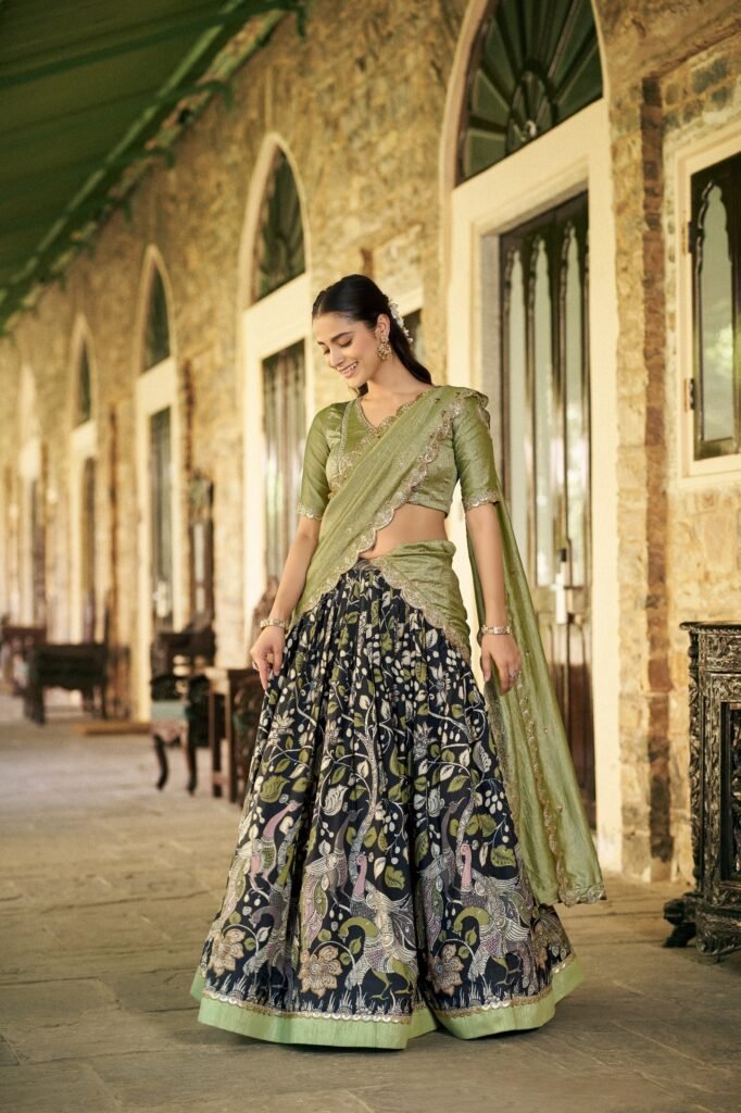 Lahenga Choli Set Tasar Silk