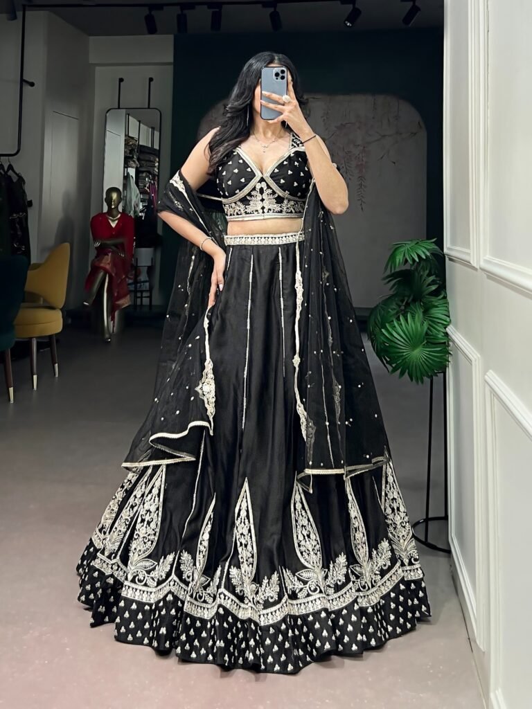 Lehenga Choli Set Naysha Silk