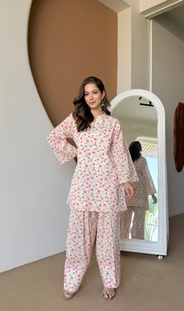 Phool Jaar Farshi Salwar